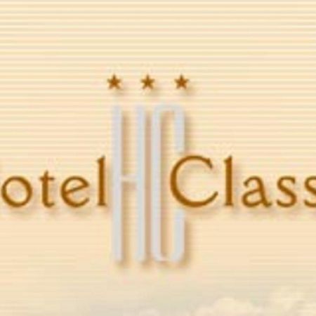 Classic Hotel Krasków Eksteriør bilde