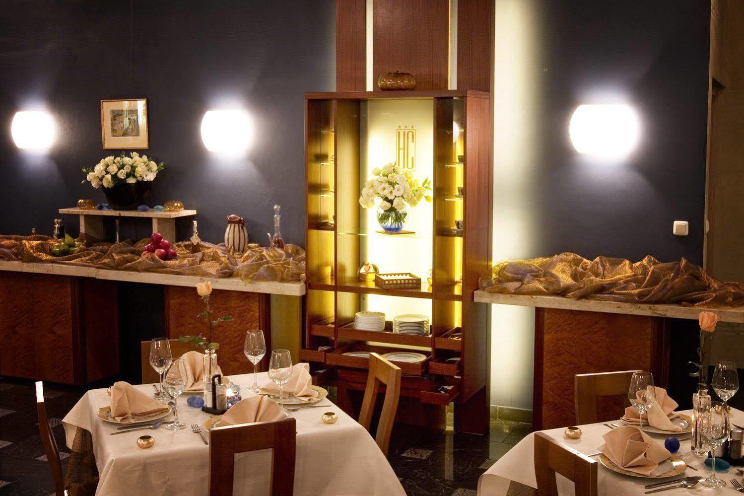 Classic Hotel Krasków Restaurant bilde