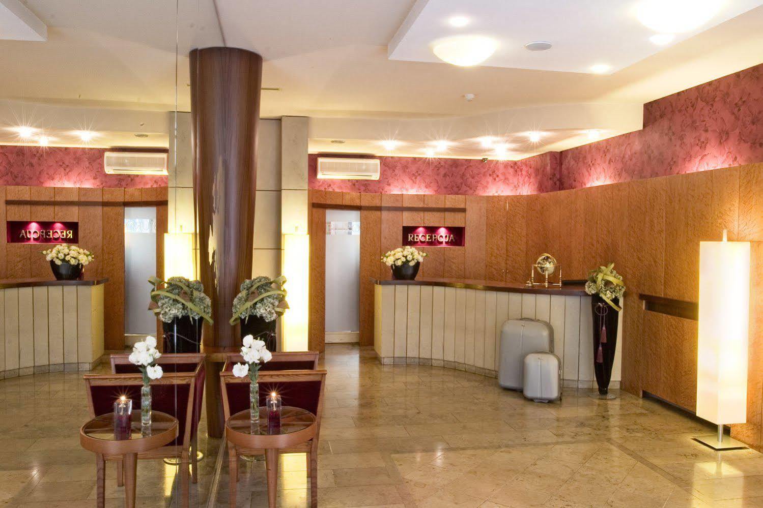 Classic Hotel Krasków Interiør bilde